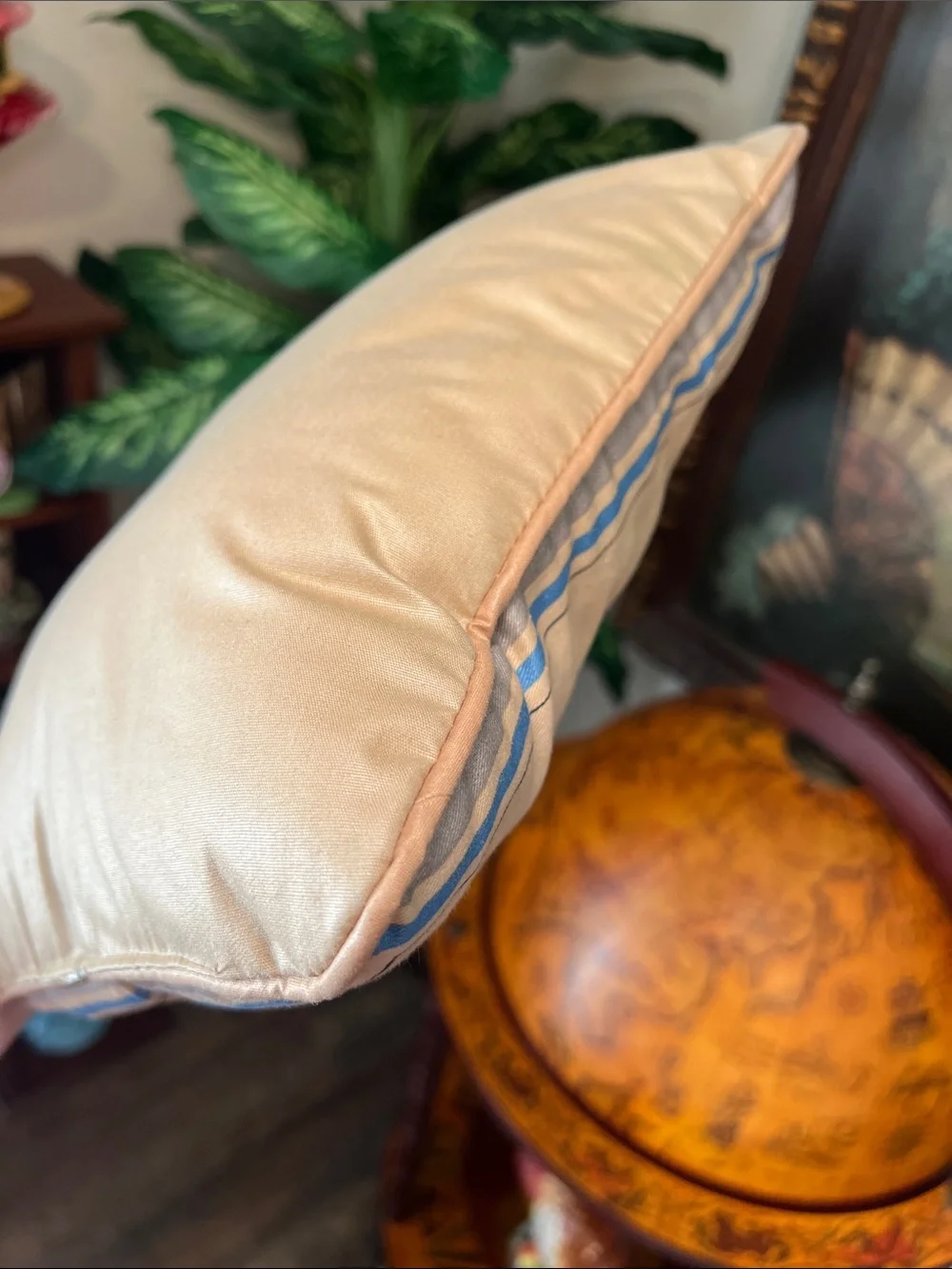 Vintage Persian Cat Accent Pillow Throw Pillow
